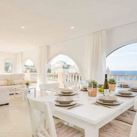 Alta Mar * Cala En Porter (Menorca)
